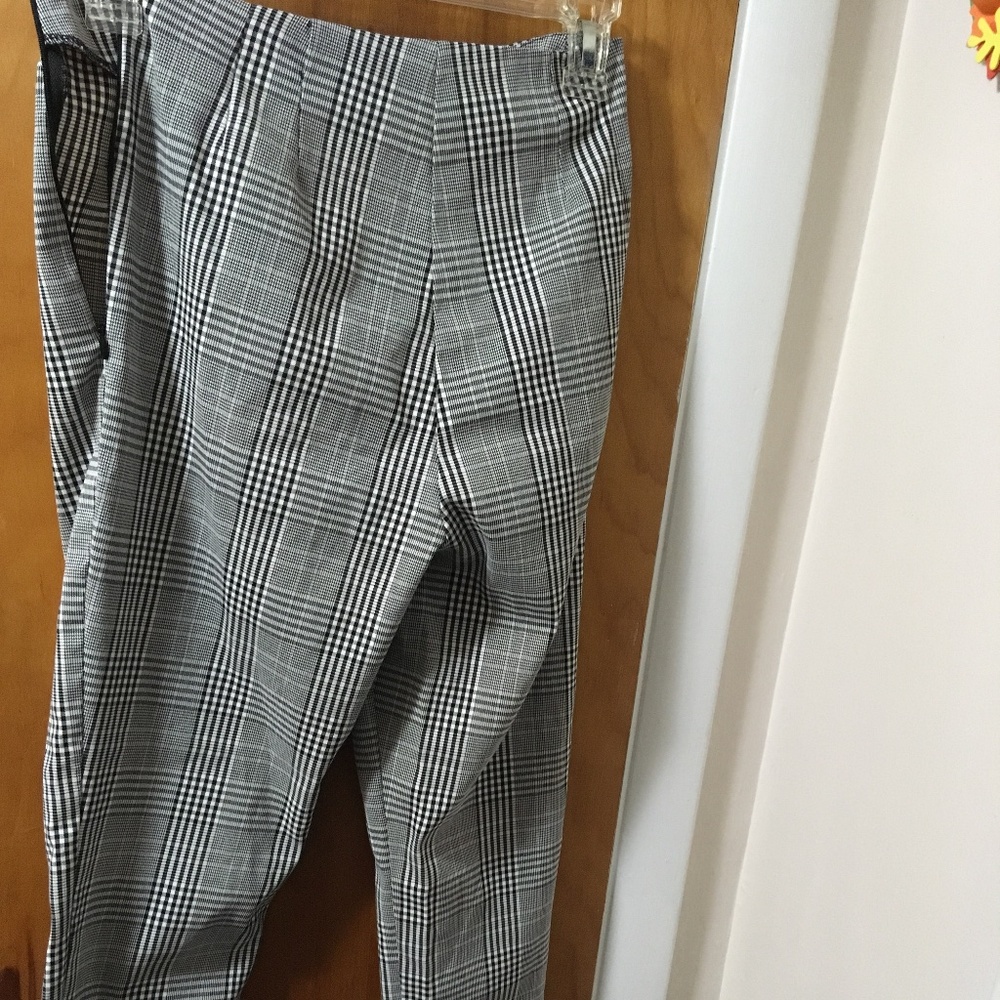 Time and Tru flat front skinny pants